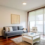 Modern & Spacious Flat With Garage By Hostwise * Vila Nova de Gaia