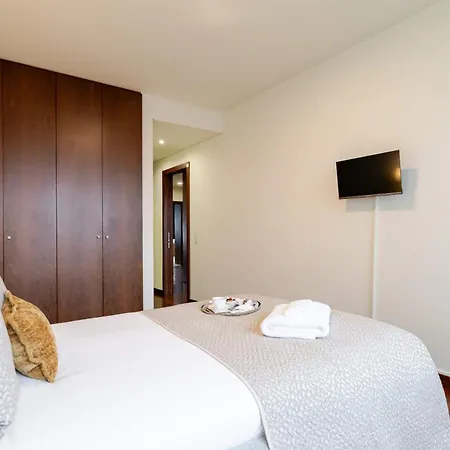 Lejlighed Modern & Spacious Flat With Garage By Hostwise Porto